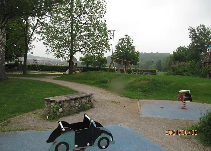 Сasa de vacaciones Am Park Diez